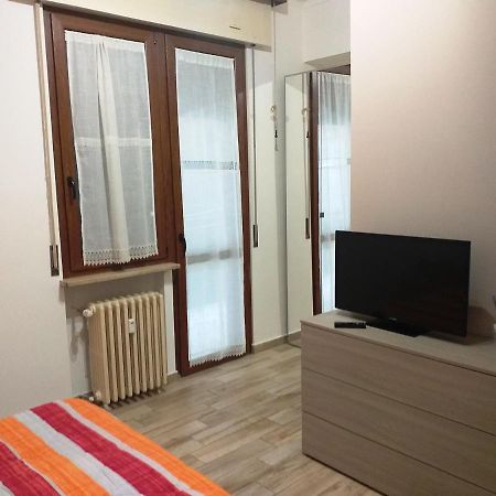 Edoardoapartments1 Верчеллі Екстер'єр фото